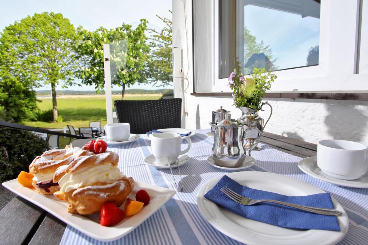 Hotel Am See Baabe Bagian luar foto