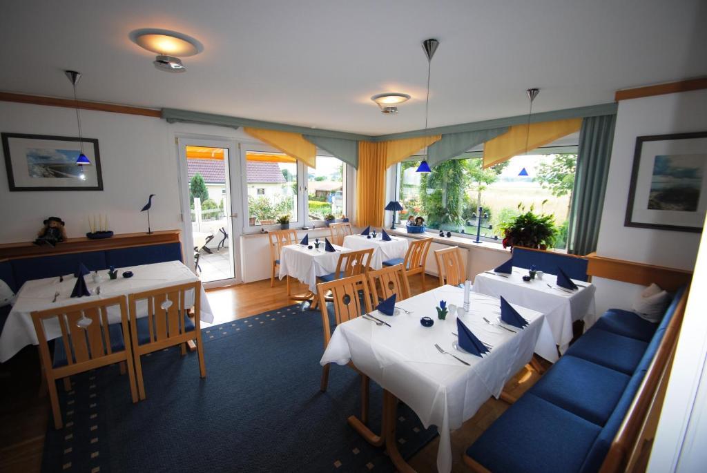 Hotel Am See Baabe Bagian luar foto